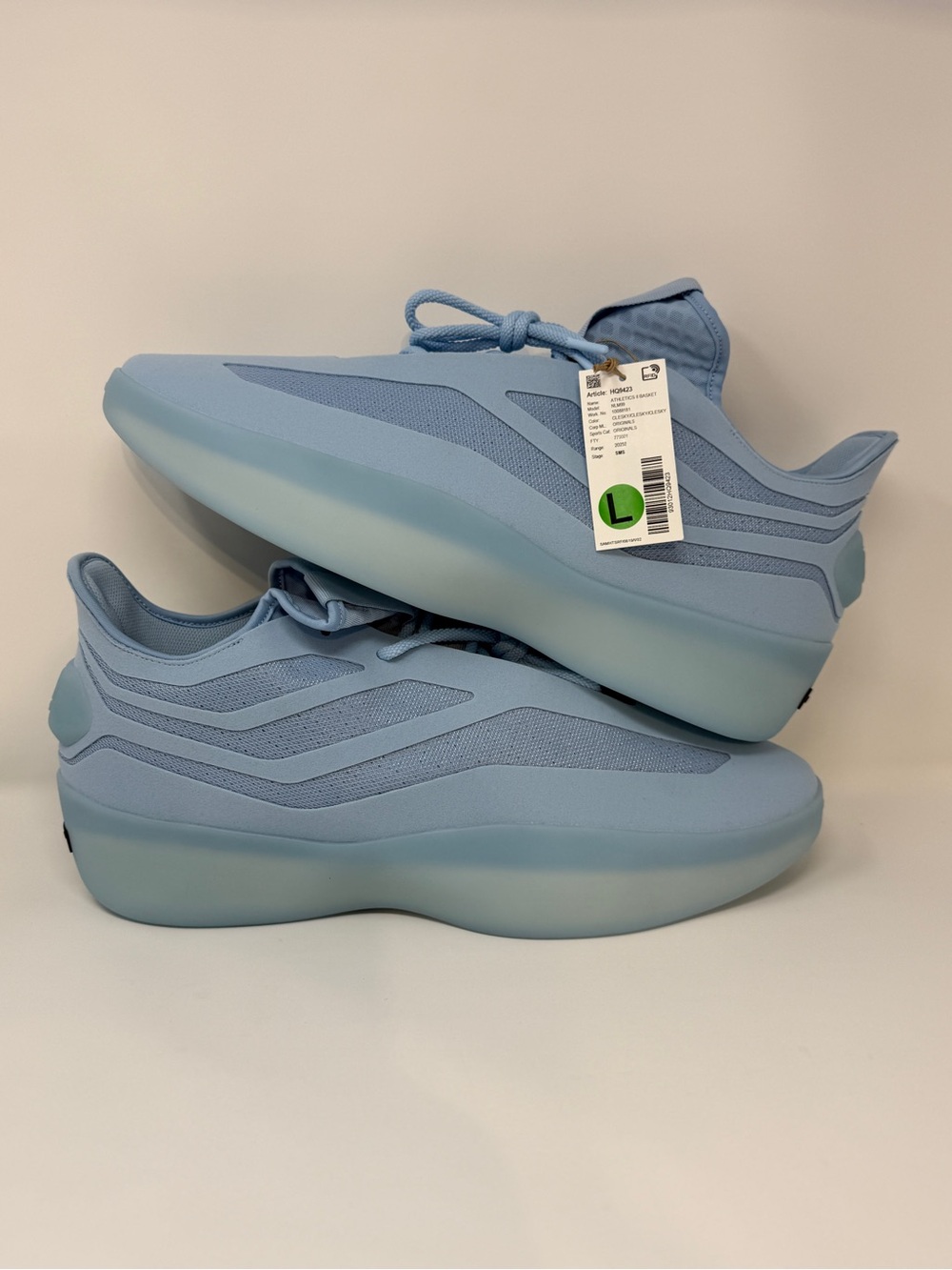 Size 18- Adidas SAMPLE FOG Basketball II Dame Lillard Sky